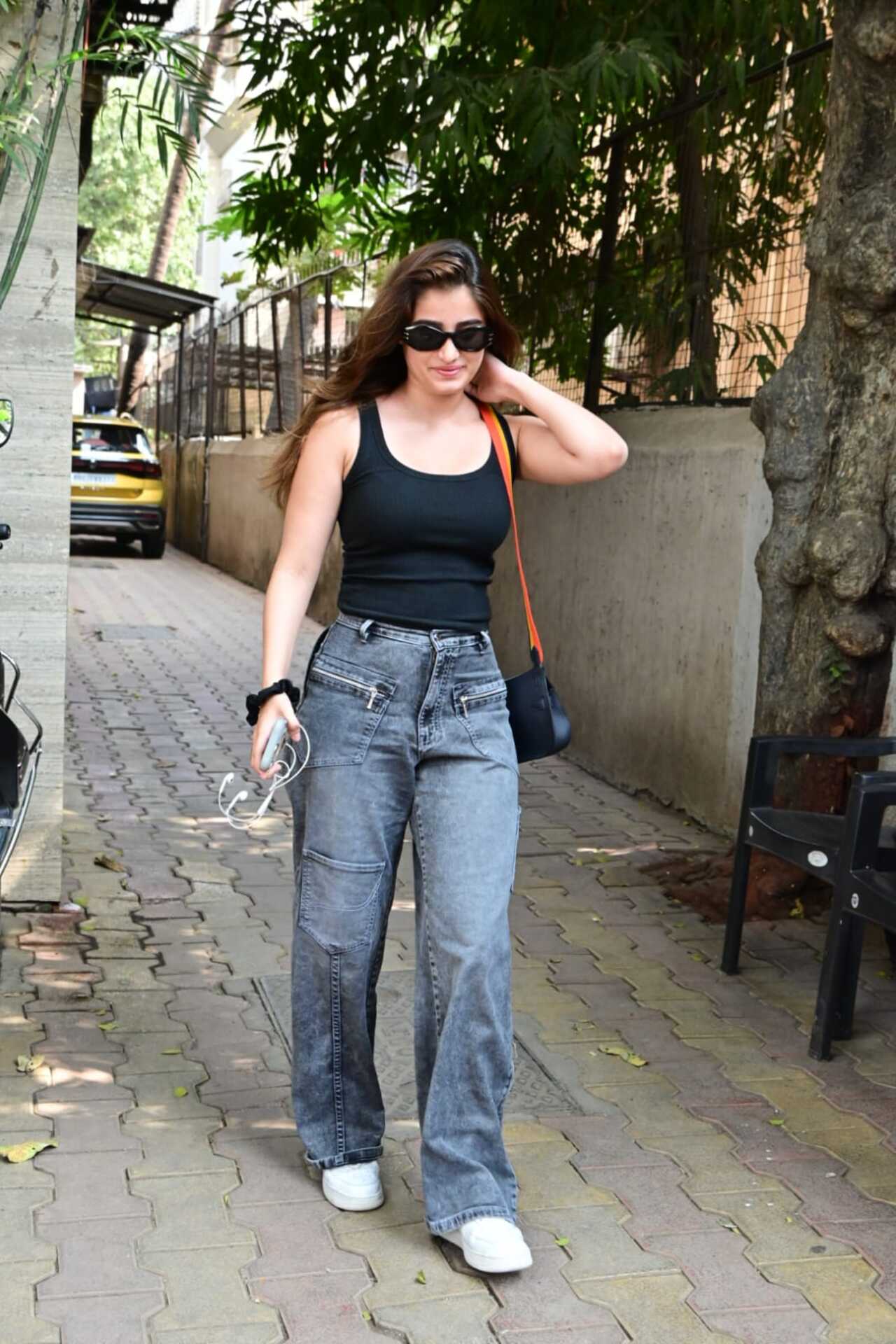 <p>Actress Rasha Thadani, daughter of Raveena Tandon, was seen after a salon session</p>